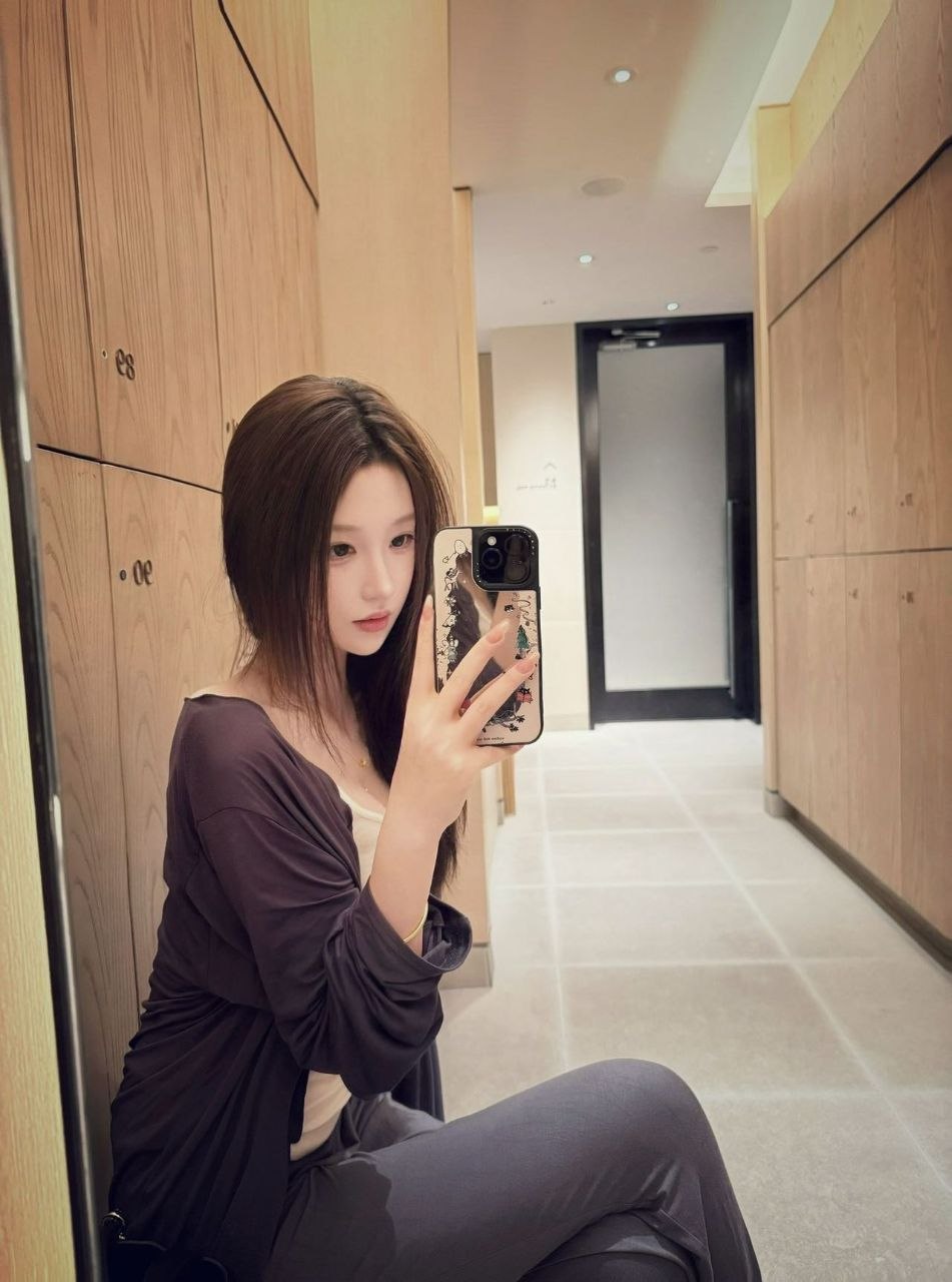 Zoe 素颜 Polas 模卡 6